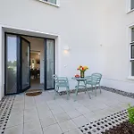 Prora - Wohnung Mit Terrasse - Proras Strandhaus * ビンツ
