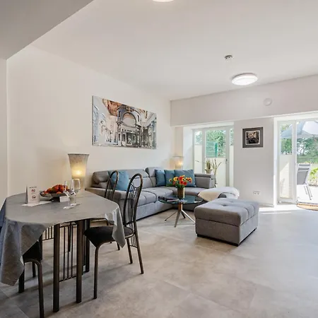 Prora - Proras Strandhaus アパート *