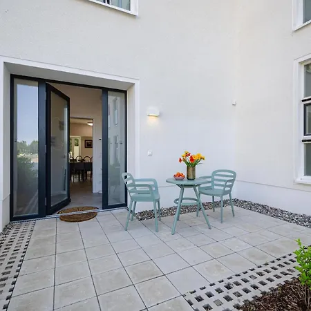 Prora - Mit Terrasse - Proras Strandhaus * بينز
